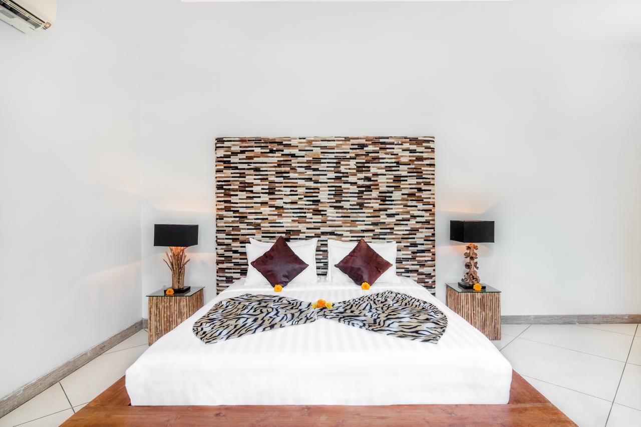 סמיניאק Villa Safari מראה חיצוני תמונה